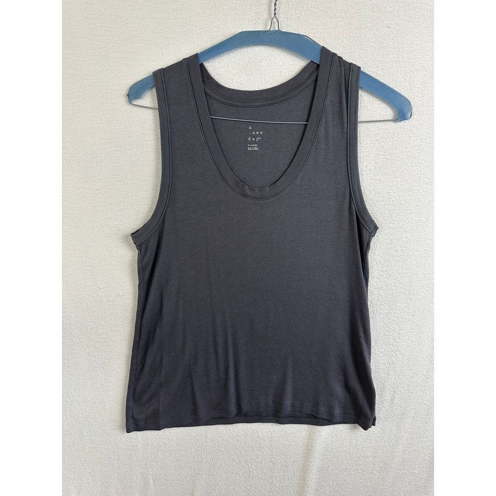 a new day Tank Top Women's Extra Large Sleeveless‎